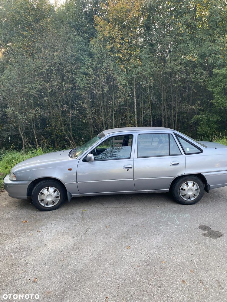 Daewoo Nexia - 1