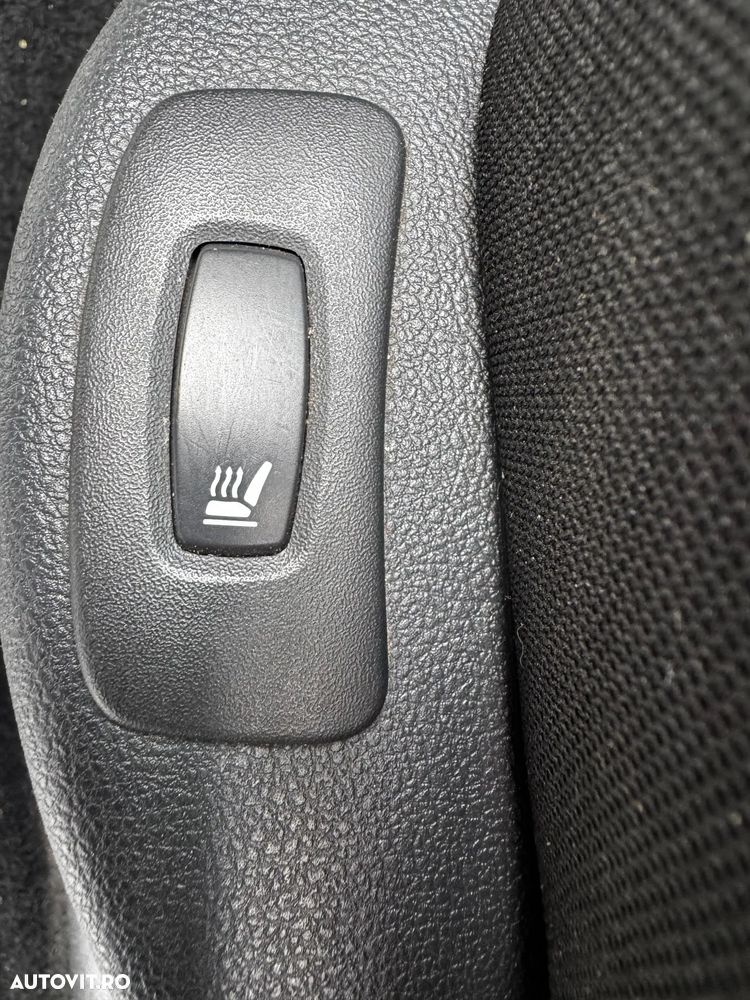 Renault Clio dCi 75 Stop & Start Expression - 9