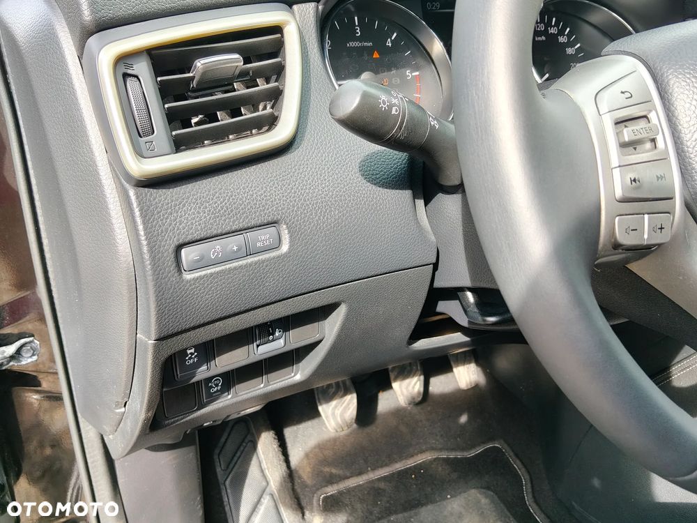 Nissan Qashqai - 17