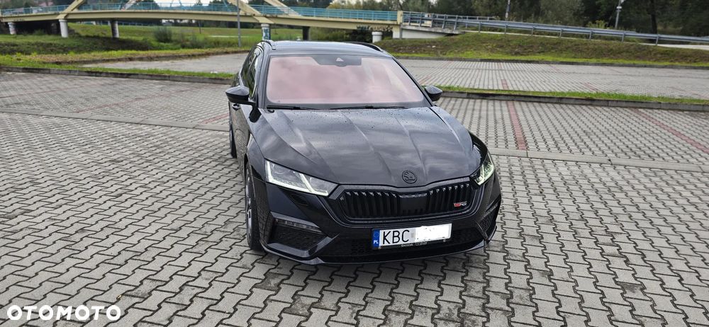 Skoda Octavia 2.0 TDI DSG 4x4 RS Plus - 9