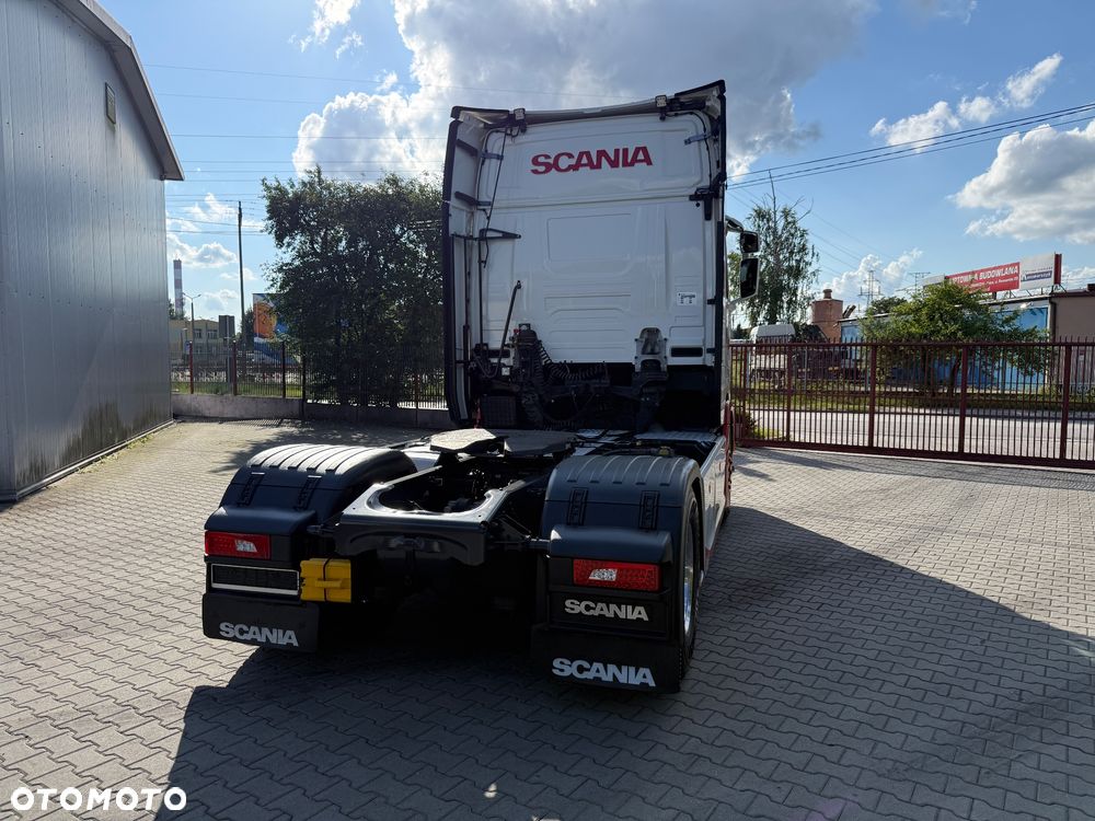 Scania - 10