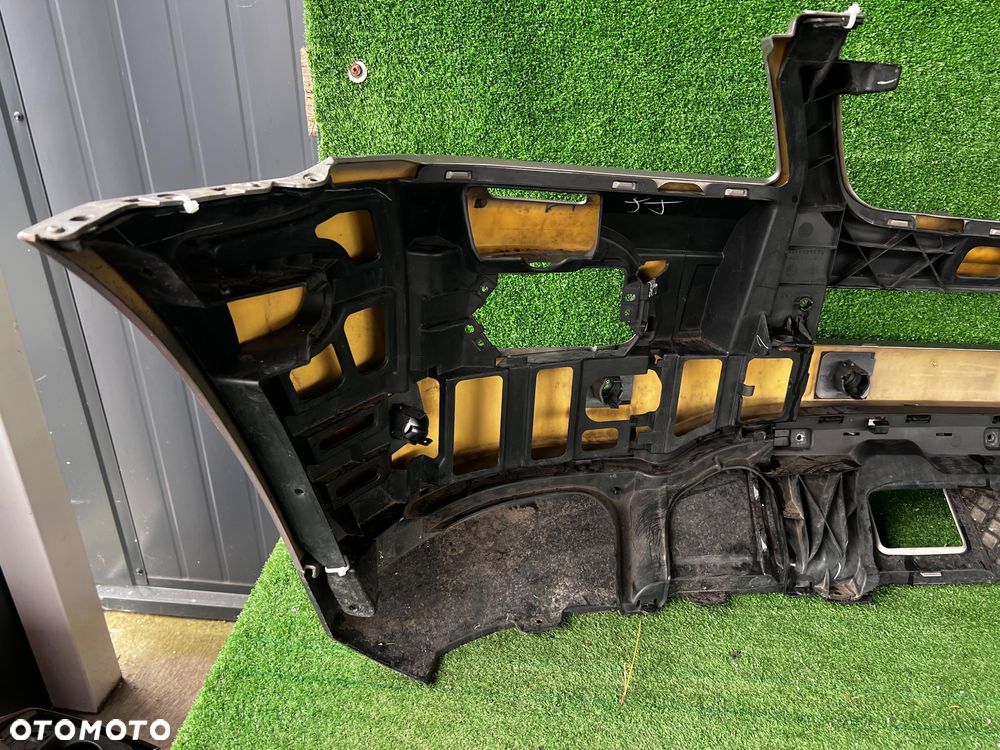 Mercedes ML 164 zderzak przedni 06-09 - 15