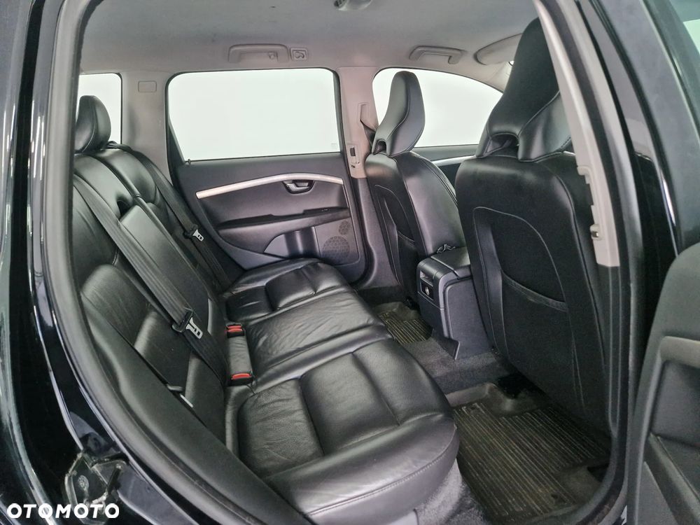 Volvo V70 2.5T Summum - 23