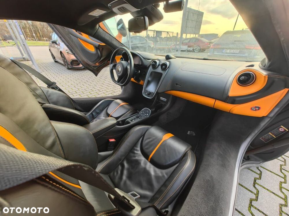 McLaren Inny - 32