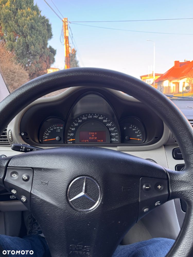 Mercedes-Benz Klasa C - 16