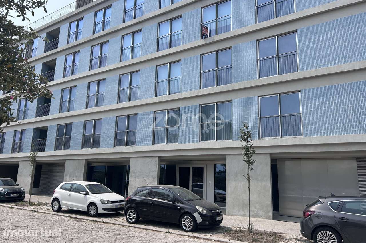 Apartamento T2 com varanda na Seca do Bacalhau - Grande imagem: 3/31