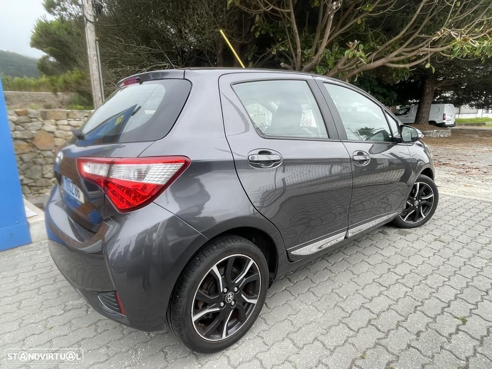 Toyota Yaris 1.4 D-4D Exclusive+P.Techno - 5