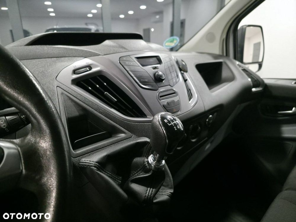 Ford Transit Custom - 21