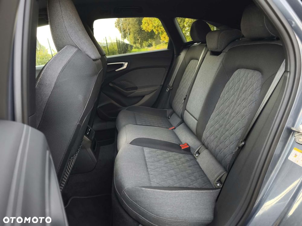 Audi A5 Avant TDI mHEV S tronic - 29