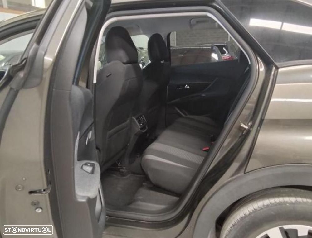 Peugeot 3008 - 4