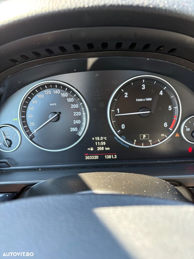BMW Seria 5 520d Aut. - 10