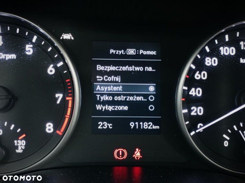Hyundai i30 - 25