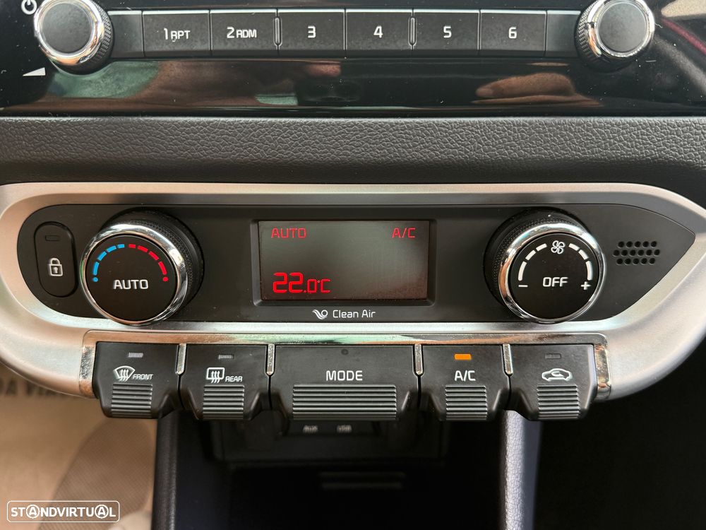 Kia Rio 1.4 Auto Edition 7 - 32