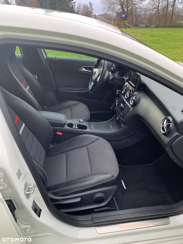 Mercedes-Benz Klasa A 180 CDI 7G-DCT - 14
