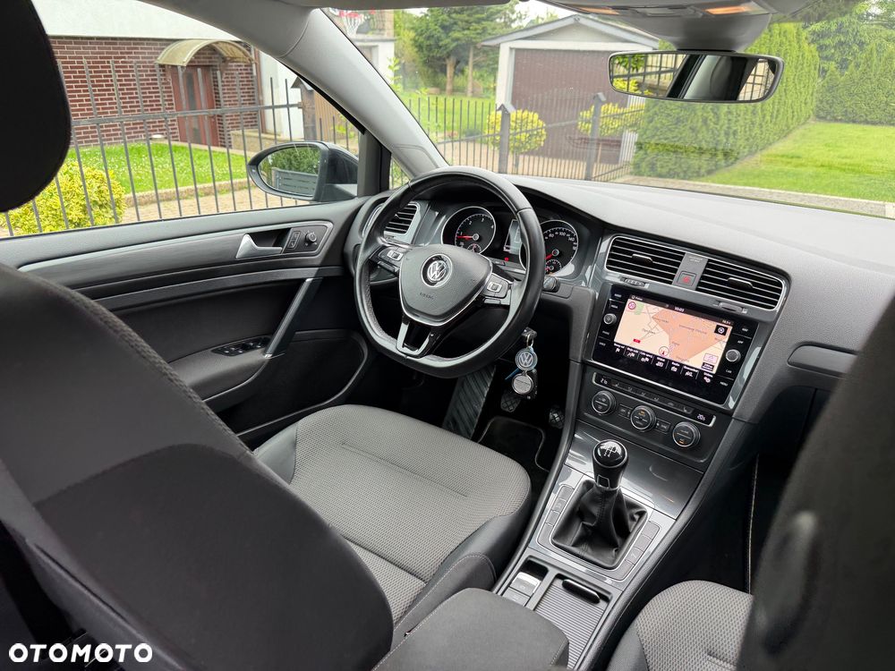 Volkswagen Golf 1.6 TDI BMT Highline - 13