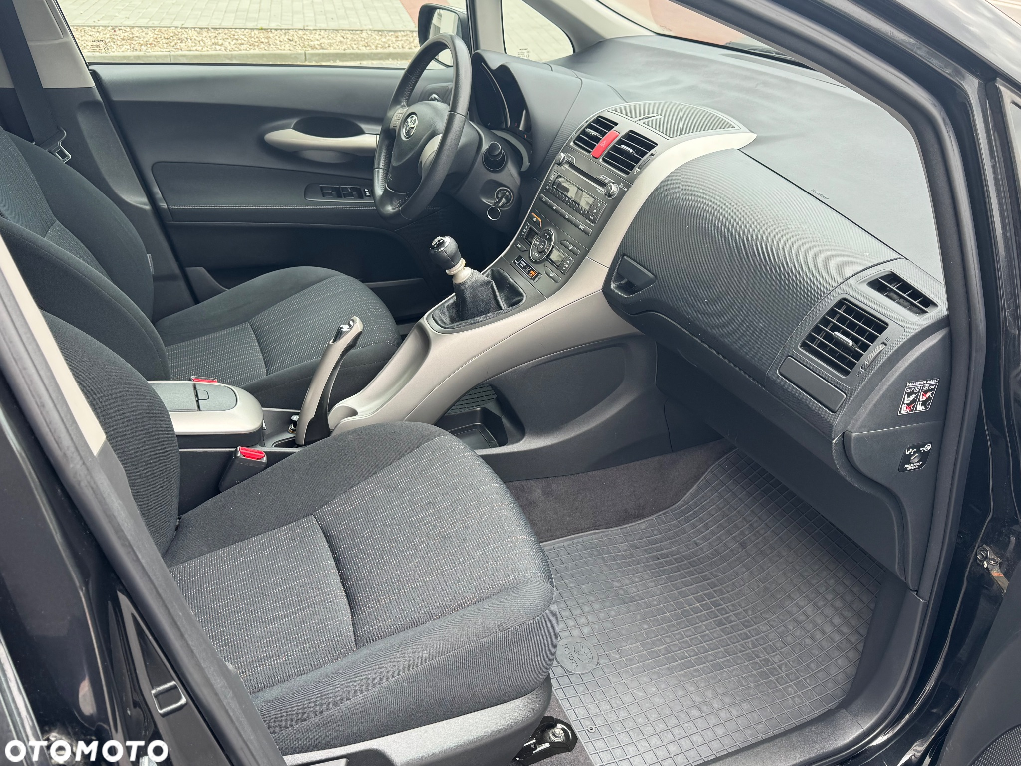 Toyota Auris 1.33 VVT-i Premium - 30