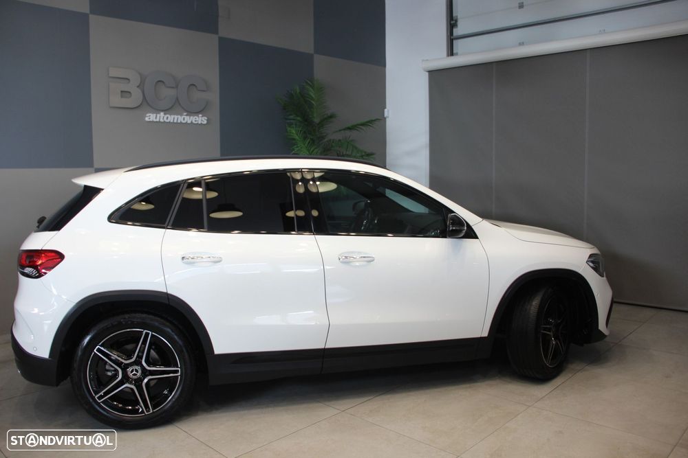 Mercedes-Benz GLA 180 d AMG Line - 3
