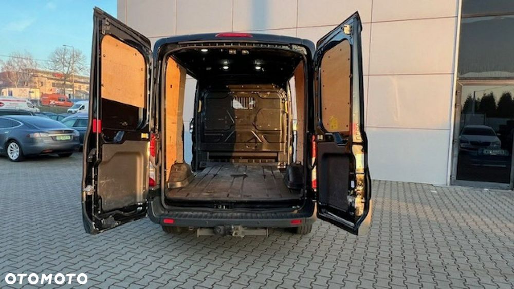 Ford Transit - 15