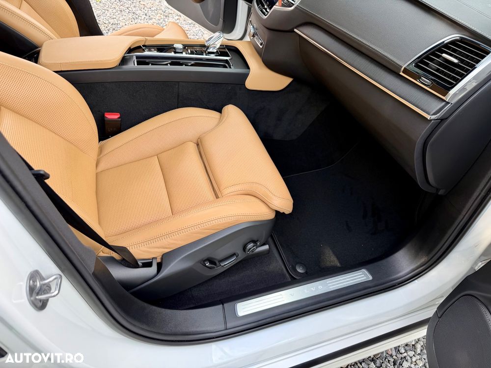 Volvo XC 90 - 14