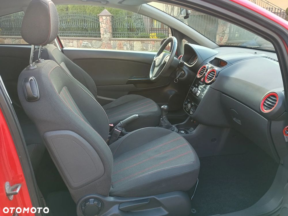 Opel Corsa 1.4 16V Sport - 14