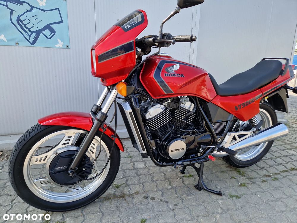 Honda VT - 9