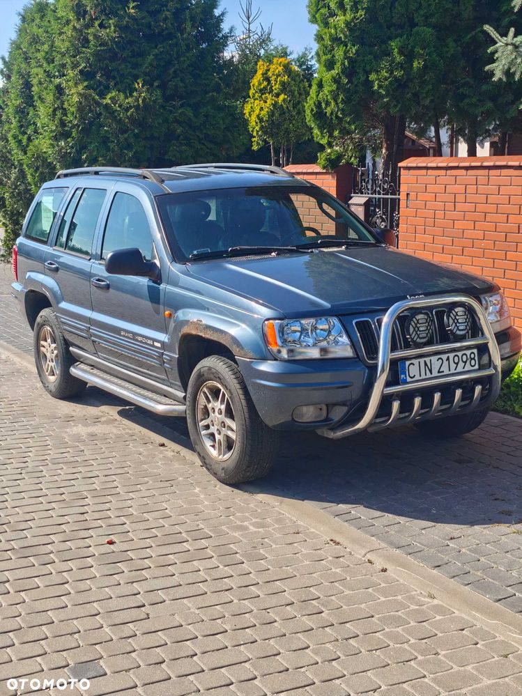 Jeep Cherokee - 1