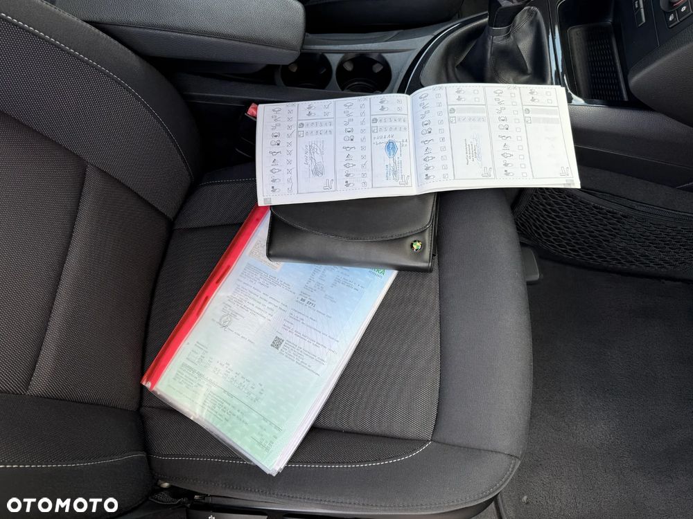 BMW Seria 1 116i Edition Sport - 18