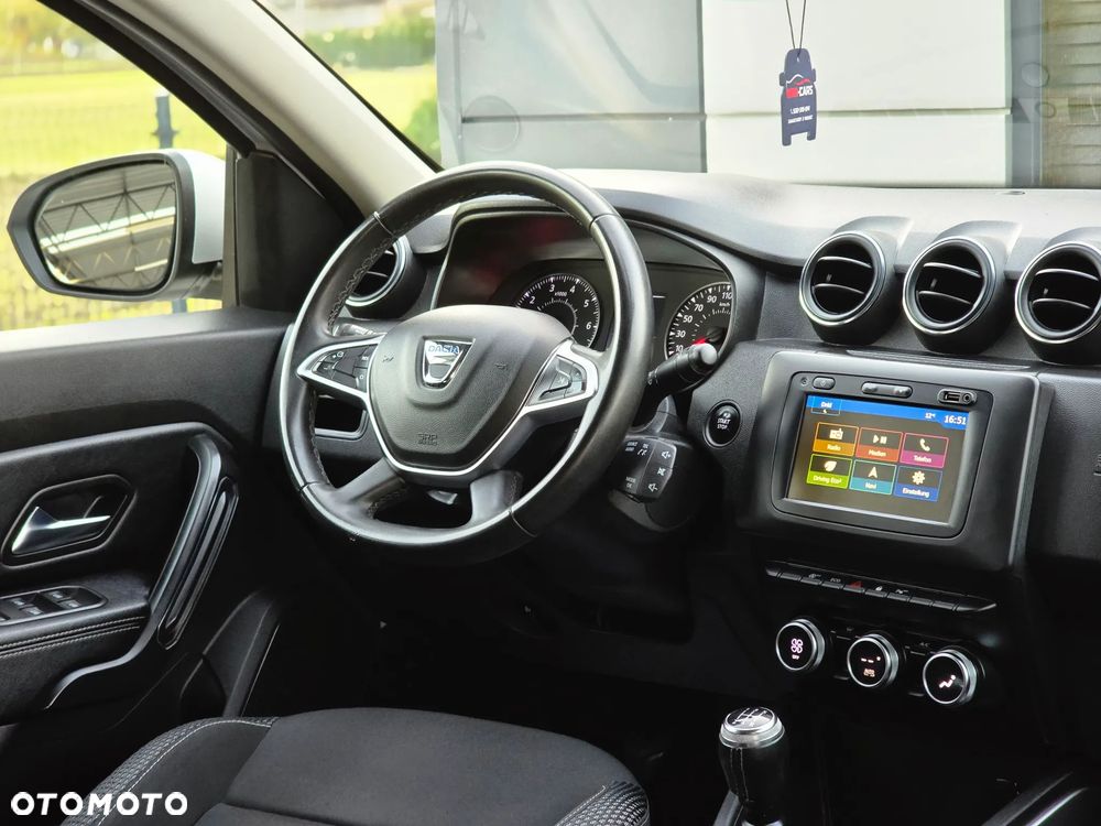Dacia Duster SCe 115 4x2 Celebration - 21