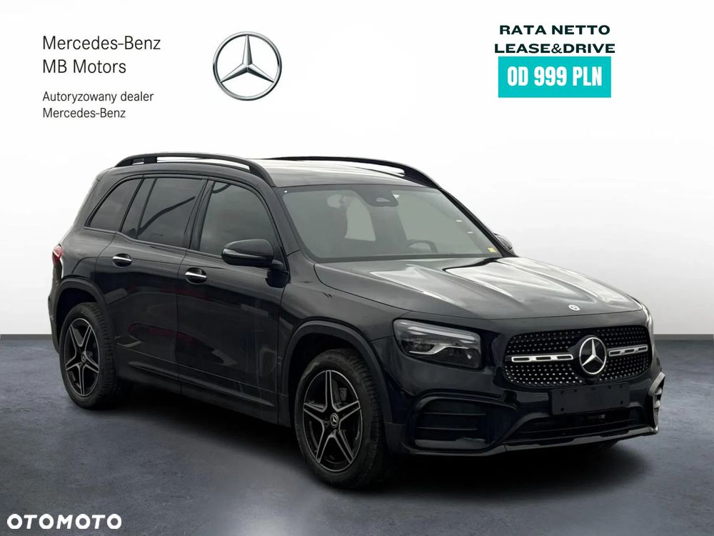 Mercedes-Benz GLB - 1