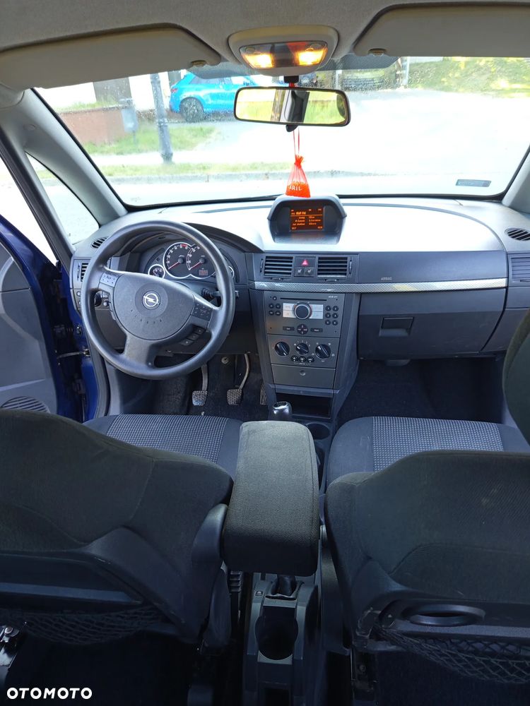 Opel Meriva - 9