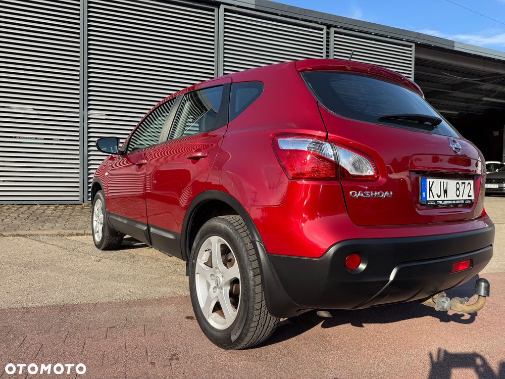Nissan Qashqai 2.0 visia - 26