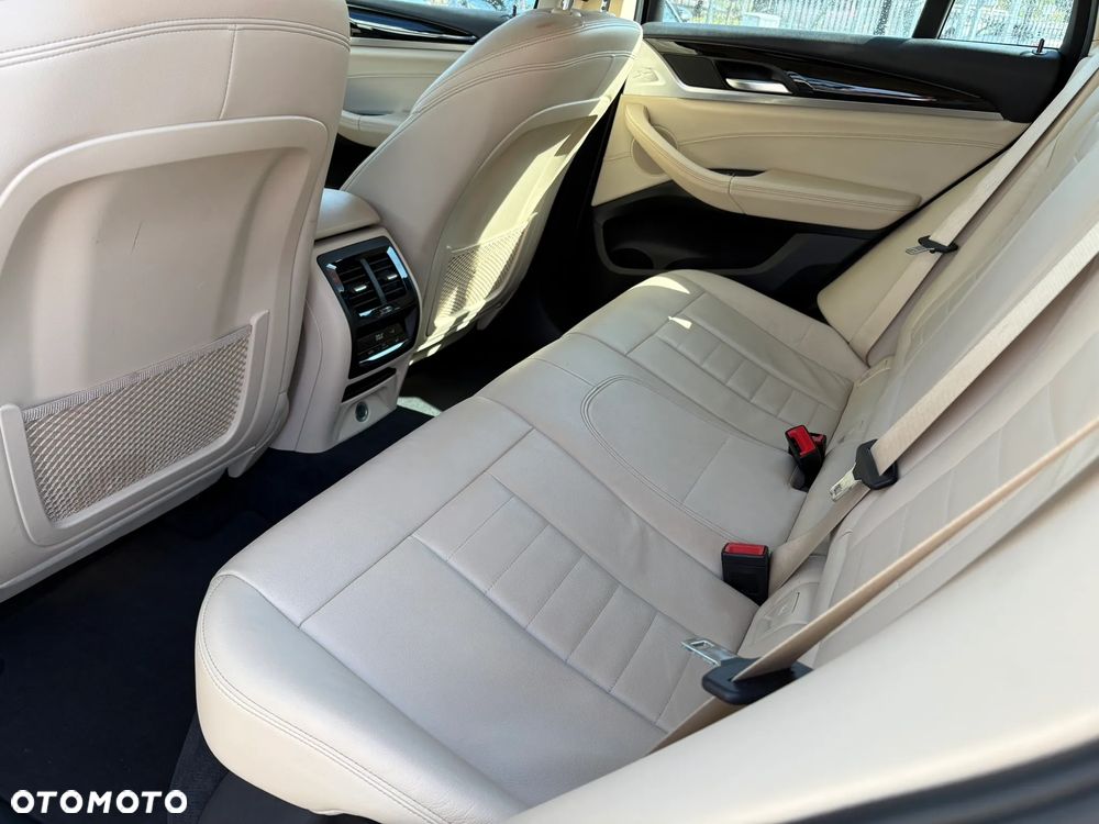 BMW X4 xDrive30i xLine sport - 24