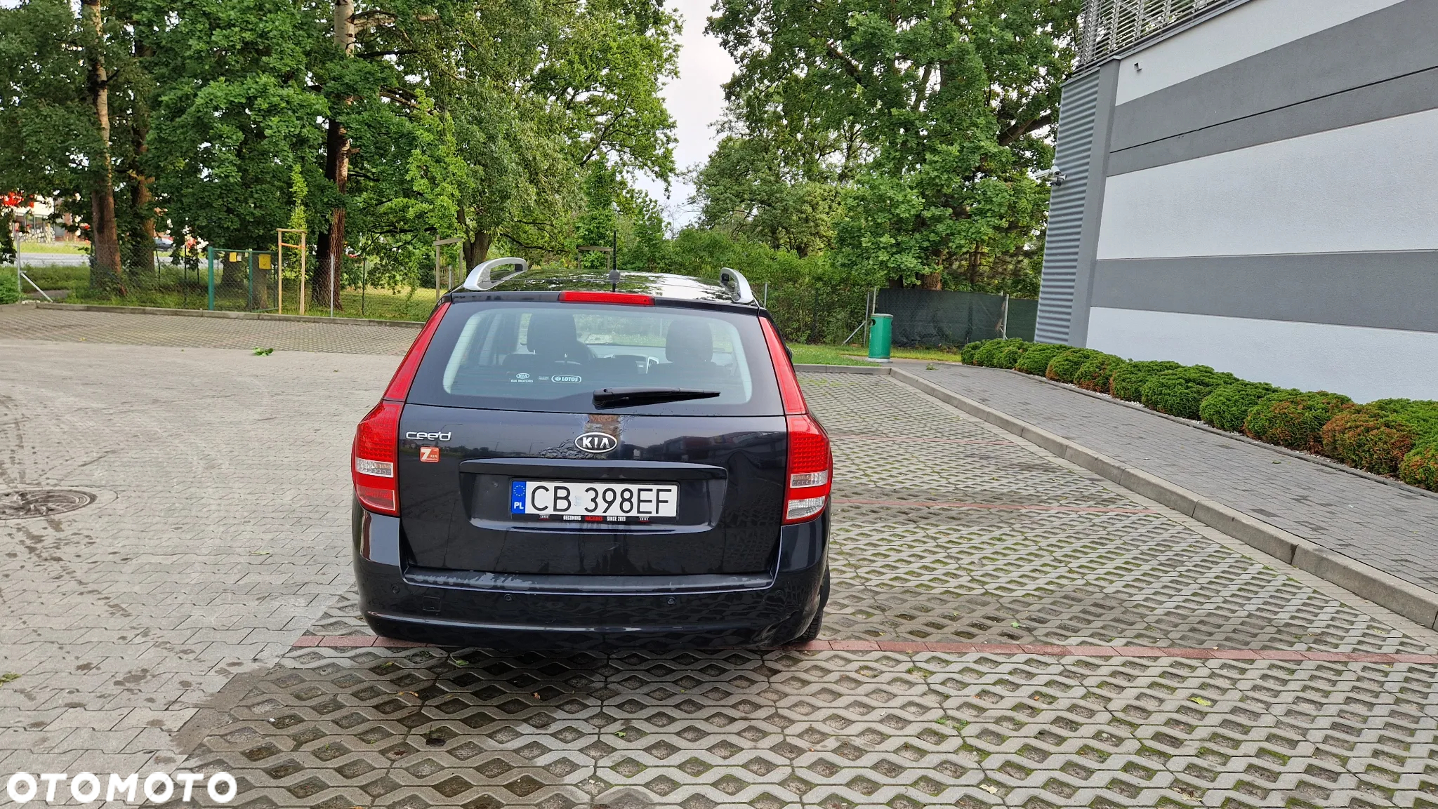 Kia Ceed - 4