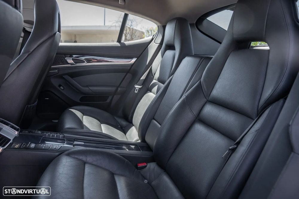 Porsche Panamera S Hybrid - 24