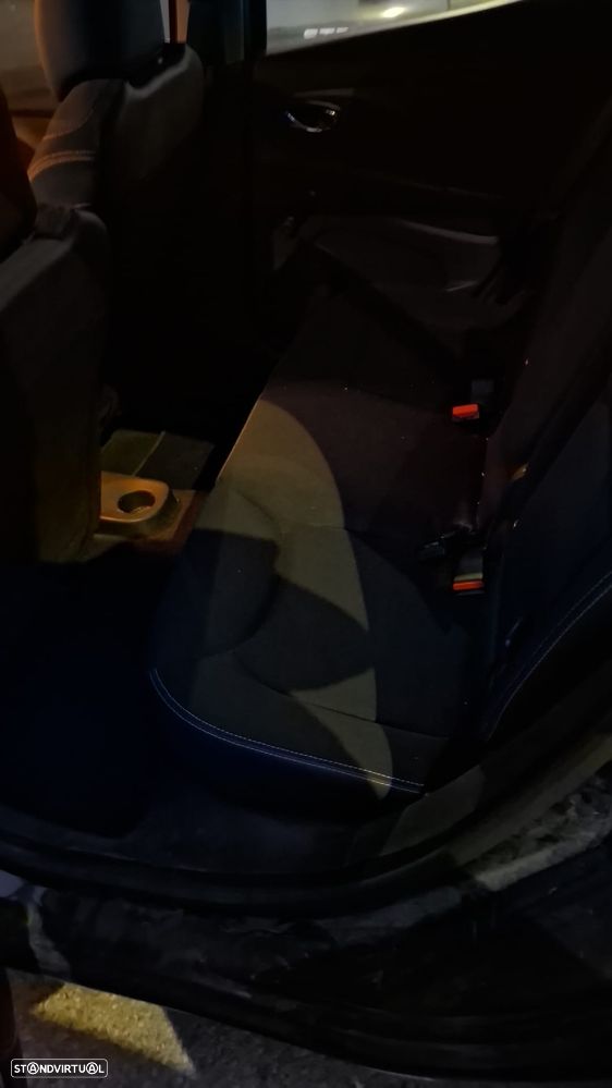 Renault Clio dCi 90 Dynamique - 3