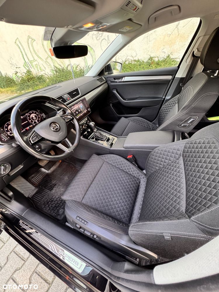 Skoda Superb 2.0 TDI L&K DSG - 23