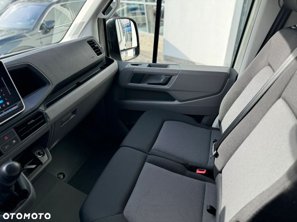 Volkswagen Crafter Furgon Niski Dach 972546 - 28