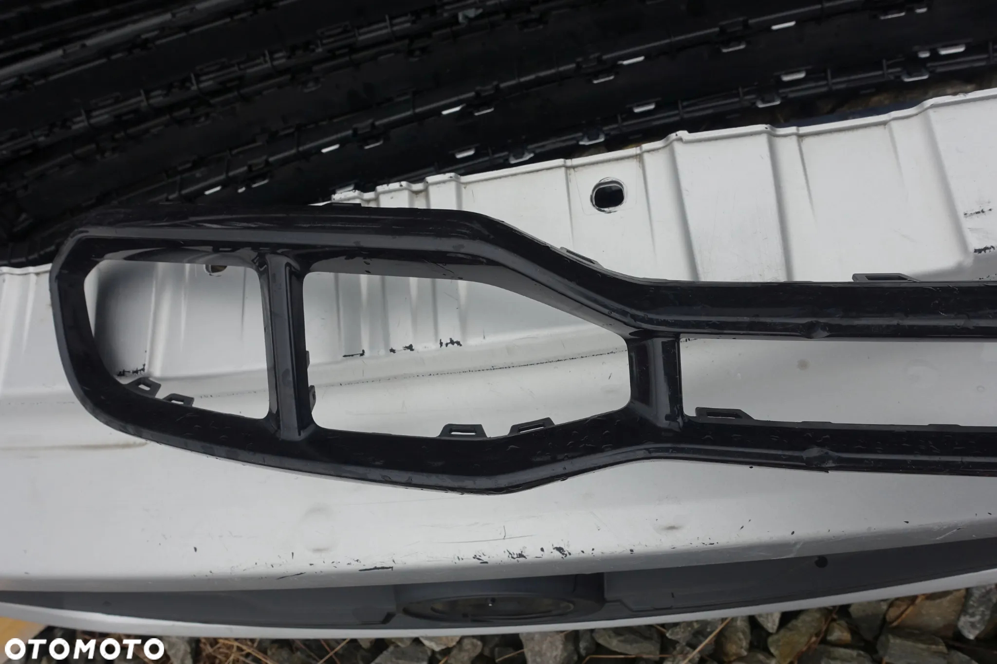 LISTWA ZDERZAKA TYŁ AUDI Q5 II S-LINE 80A - 6