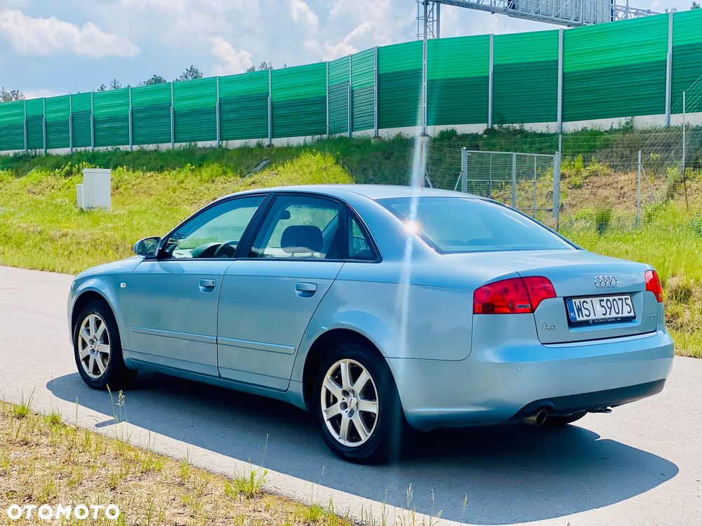 Audi A4 Limousine 2 - 22