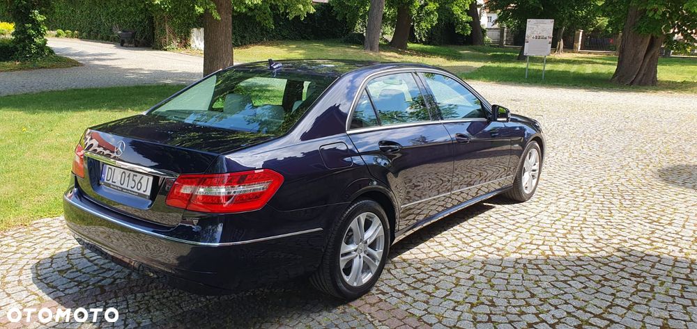Mercedes-Benz Klasa E - 6