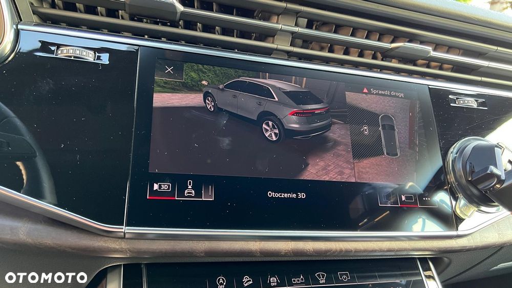 Audi Q8 - 16