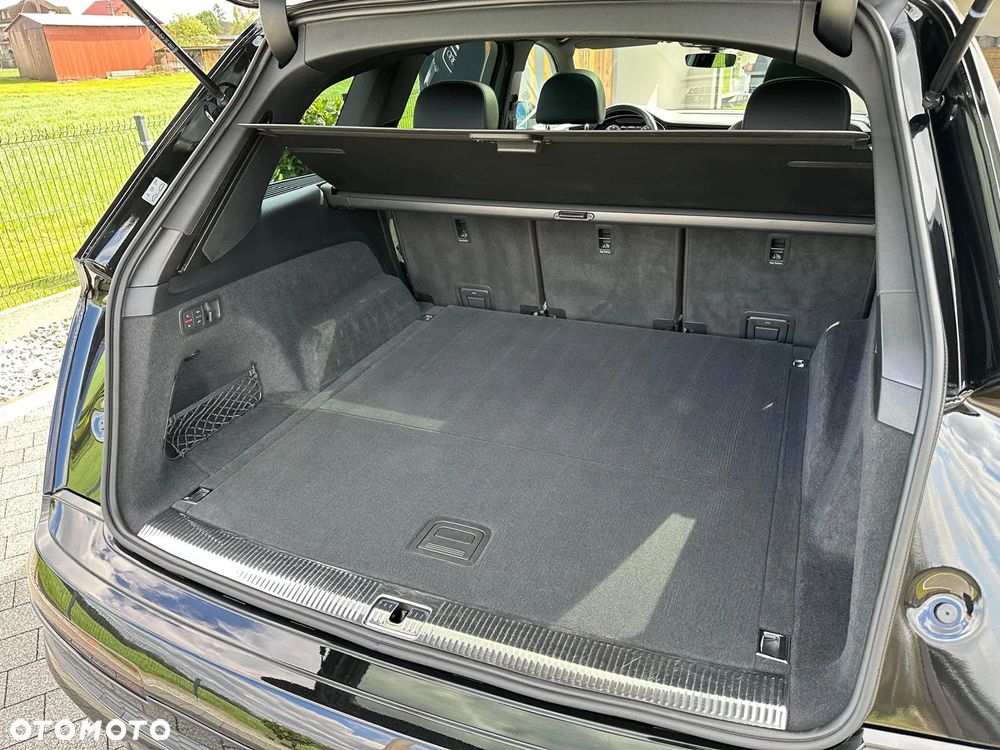 Audi Q7 50 TDI mHEV Quattro Black Edition Tiptr - 25