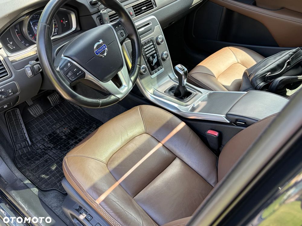 Volvo XC 70 D4 Drive-E Summum - 9