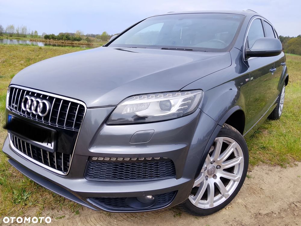 Audi Q7 - 1