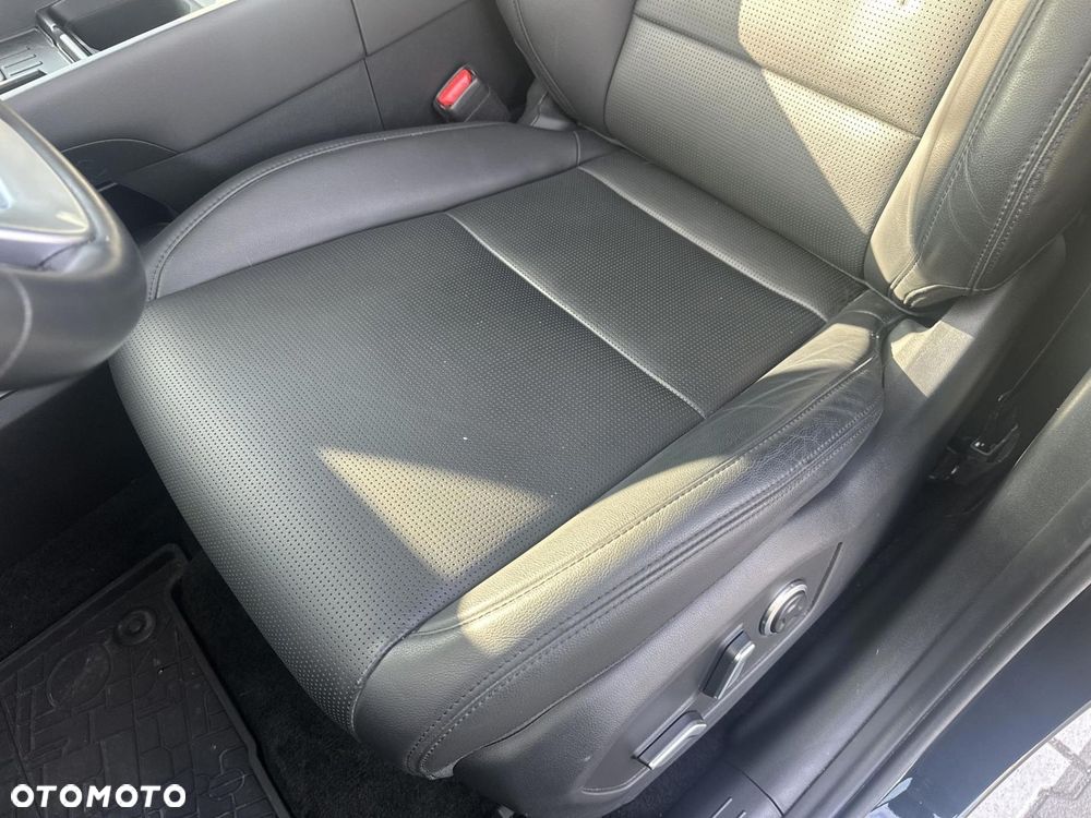 Hyundai Santa Fe - 13