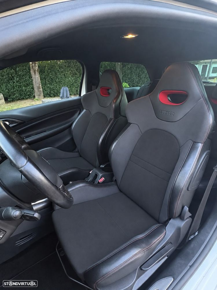 Citroën DS3 1.6 THP Racing - 6