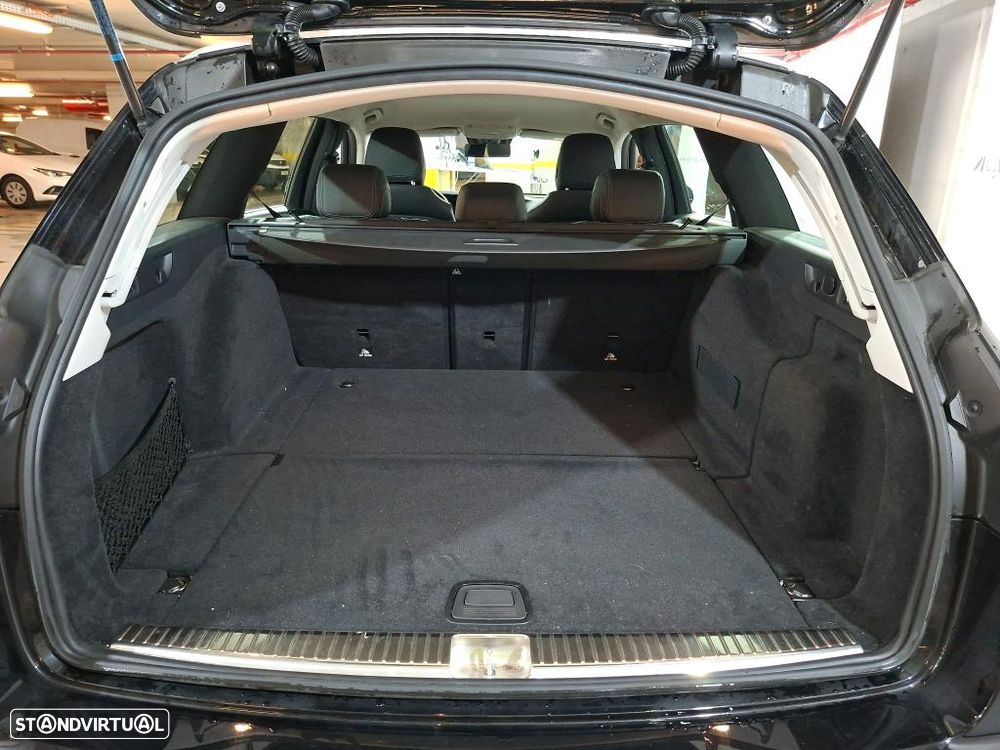 Mercedes-Benz E 220 d Avantgarde - 11
