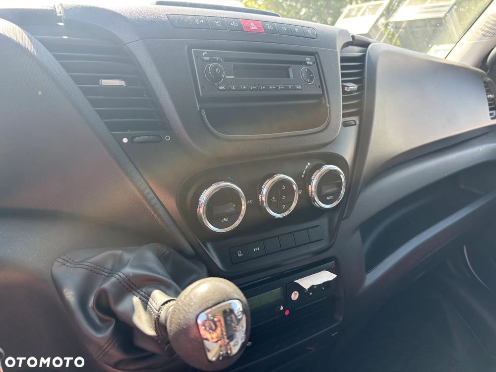 Iveco DAILY 65C15,65C17,65C18,70C15,70C17,70C18,72C15,72C17,72C18 - 7