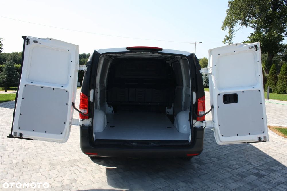 Mercedes-Benz VITO - 9