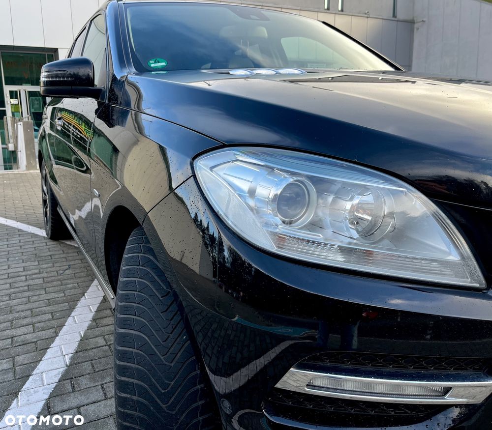 Mercedes-Benz ML 350 BlueTEC 4-Matic - 12